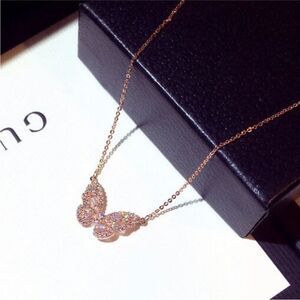 Rose gold butterfly necklace in 925